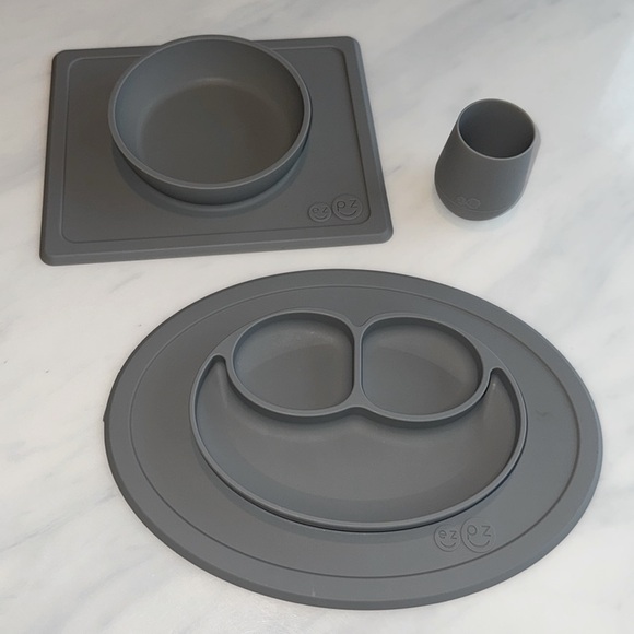 ez pz Mini Mat (6+ months), Mini Bowl (12+ months) & Tiny Cup (4+ months) Grey - Picture 1 of 7